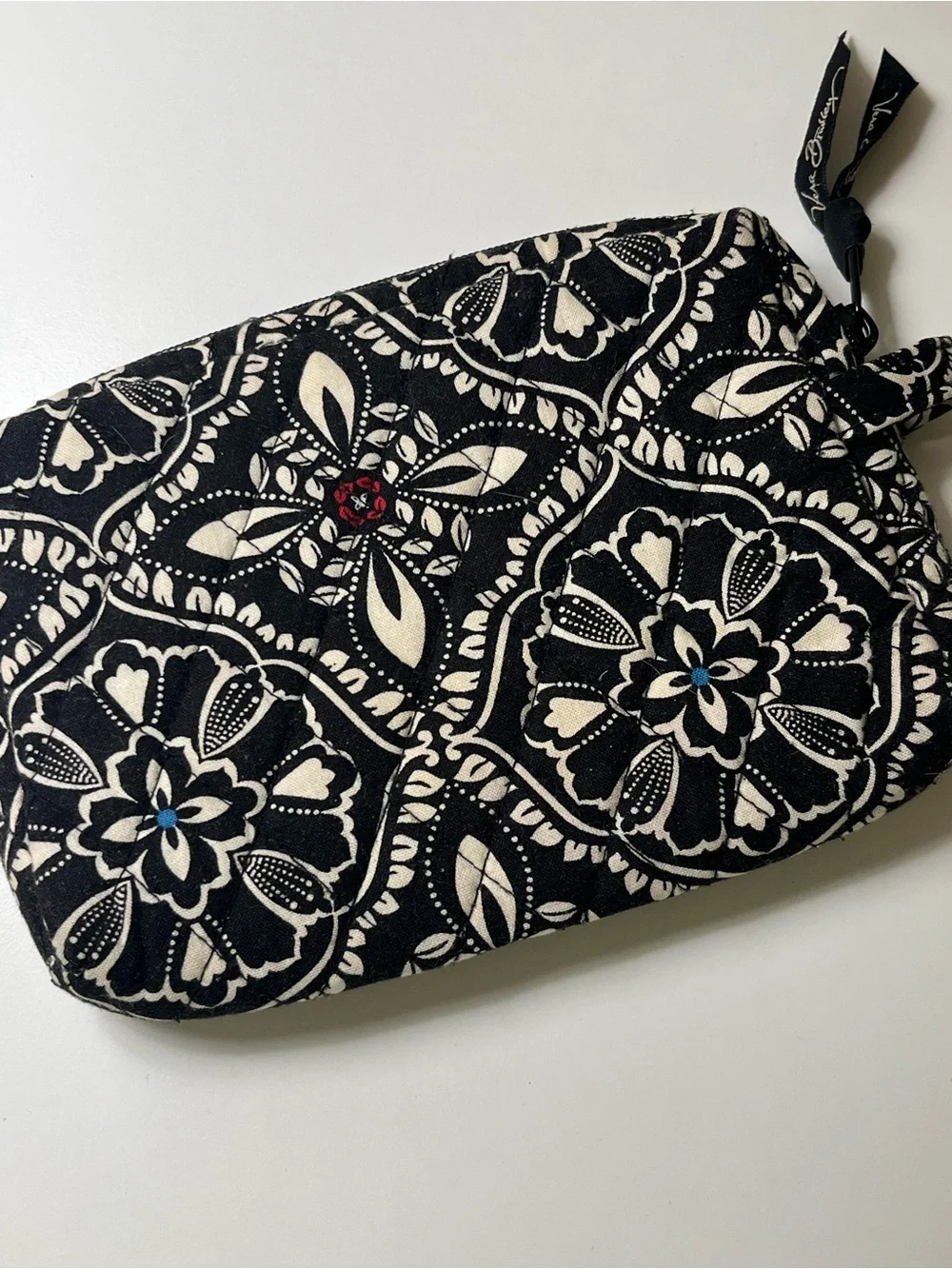 NWOT Vera Bradley Quilted Zip Cosmetic Pouch